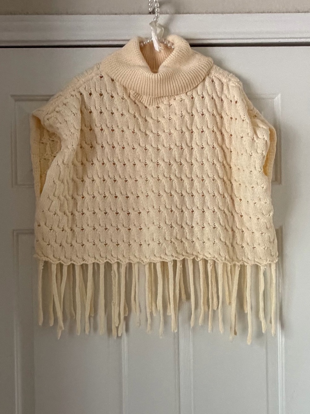 Davi & Dani Cream Chunky Knit Mock Neck Crop Sweater